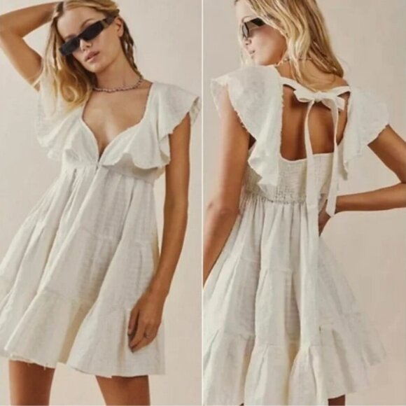 Free People Dresses & Skirts - Free People Undone V Neck Ruffle Flutter Sleeves Off White Mini Dress Size L